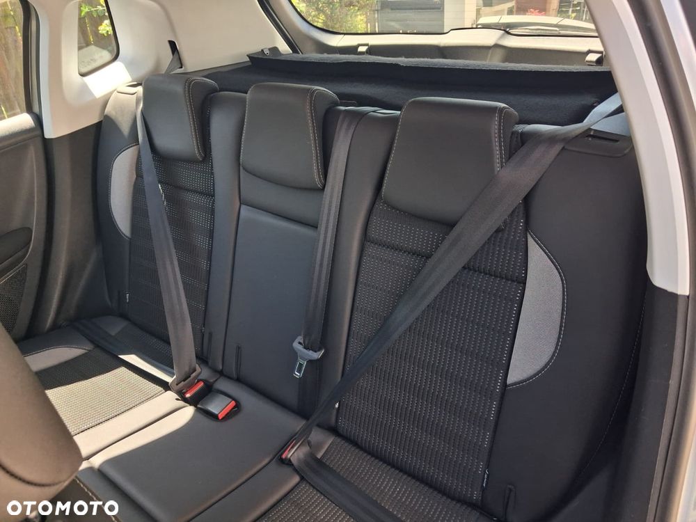 Peugeot 2008 - 15
