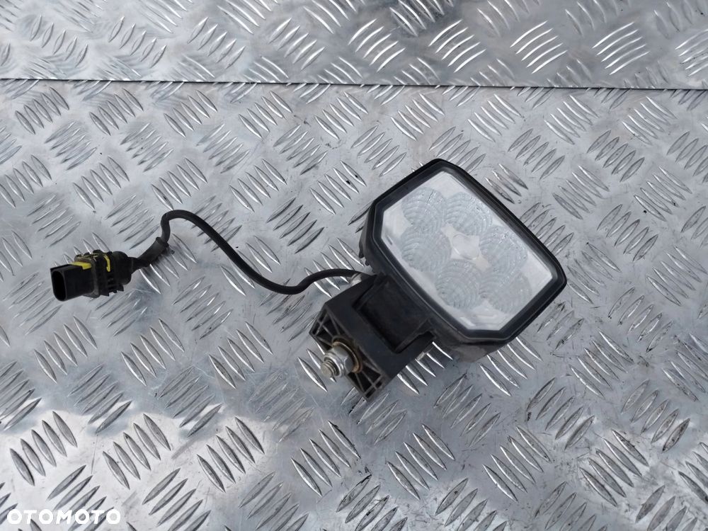 HALOGEN ROBOCZY HELLA DAF - 2