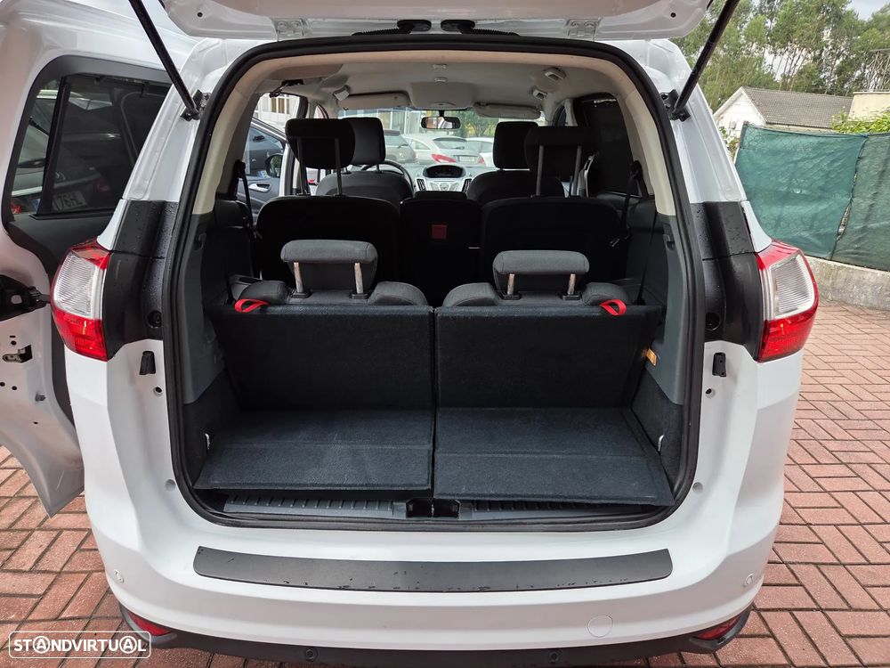 Ford Grand C-Max 1.0 EcoBoost S&S Ambiente - 13