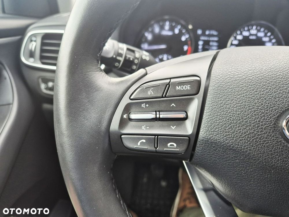 Hyundai i30 1.5 T-GDI 48V Modern - 33