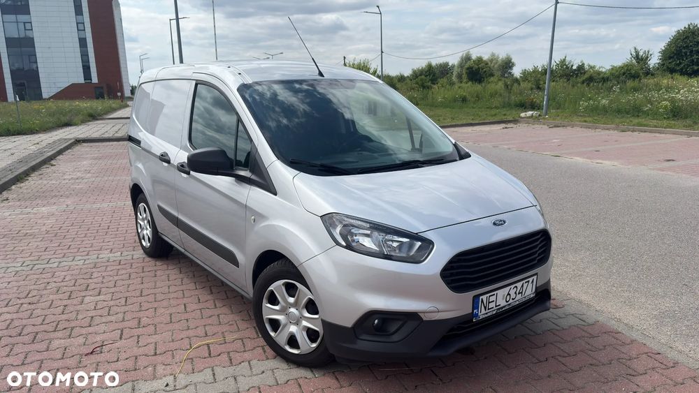 Ford Transit Courier Trend - 2
