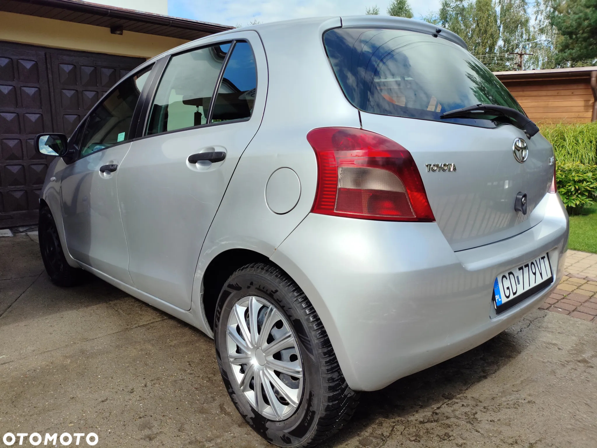 Toyota Yaris - 6