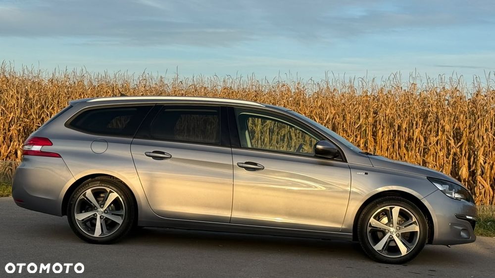 Peugeot 308 - 31
