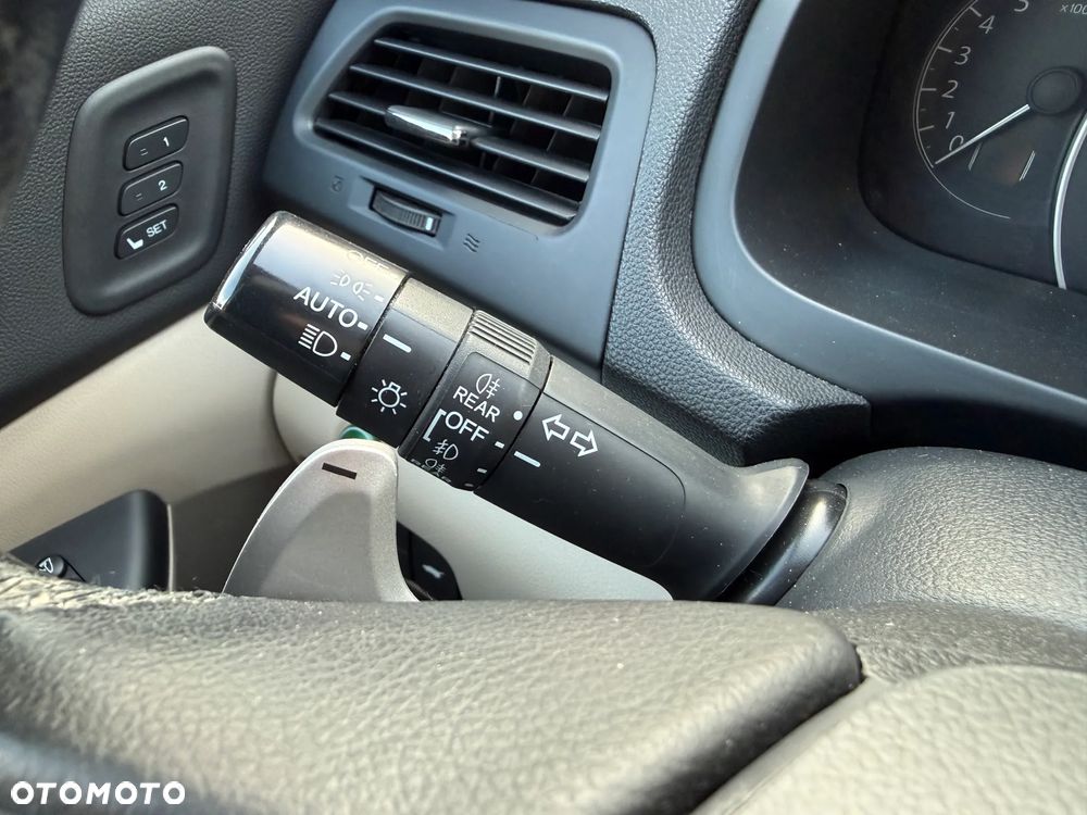 Honda CR-V 2.0 Executive - 23