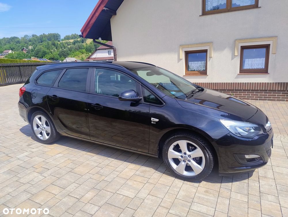 Opel Astra IV 1.4 Cosmo - 6