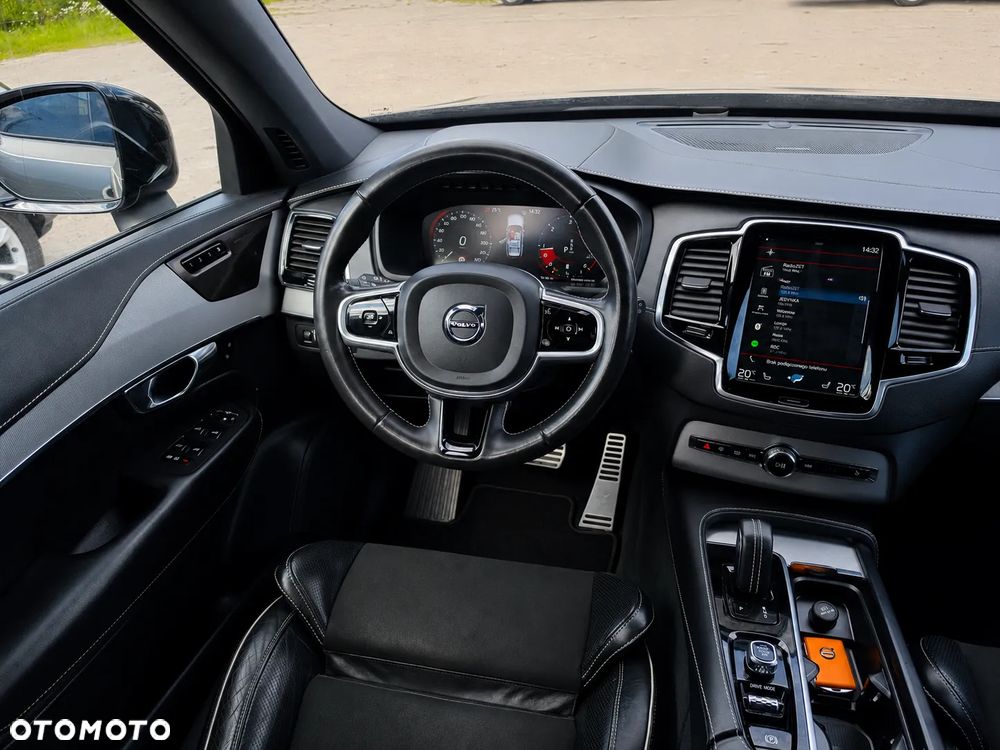 Volvo XC 90 B5 D AWD R-Design - 17