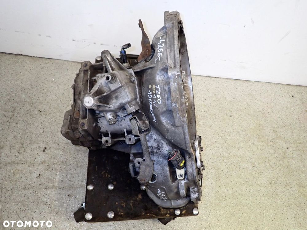 CHEVROLET AVEO T250 1.4i 07-11 SKRZYNIA BIEGÓW MANUALNA - 2