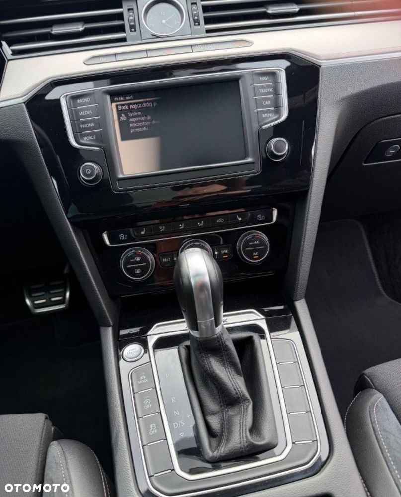 Volkswagen Passat Alltrack - 18