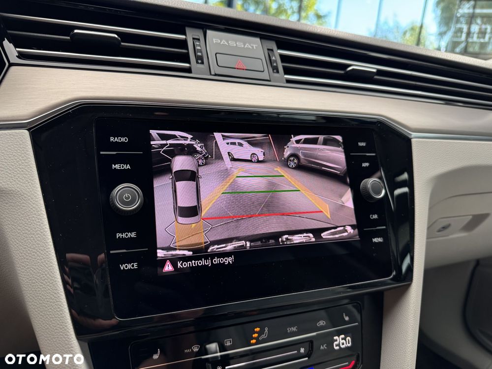 Volkswagen Passat 2.0 TSI Elegance DSG - 38