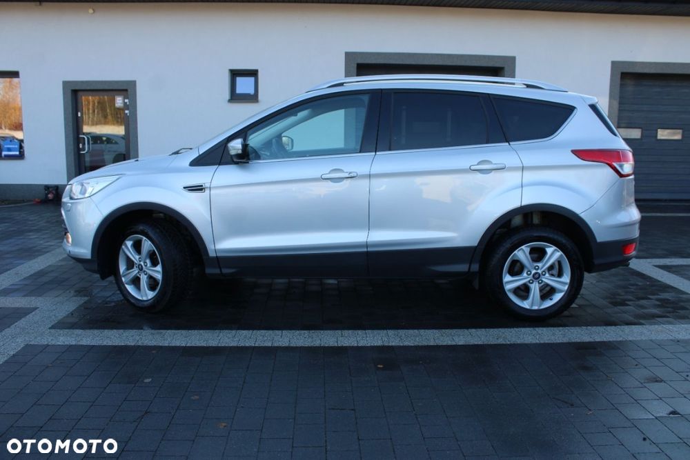 Ford Kuga - 4