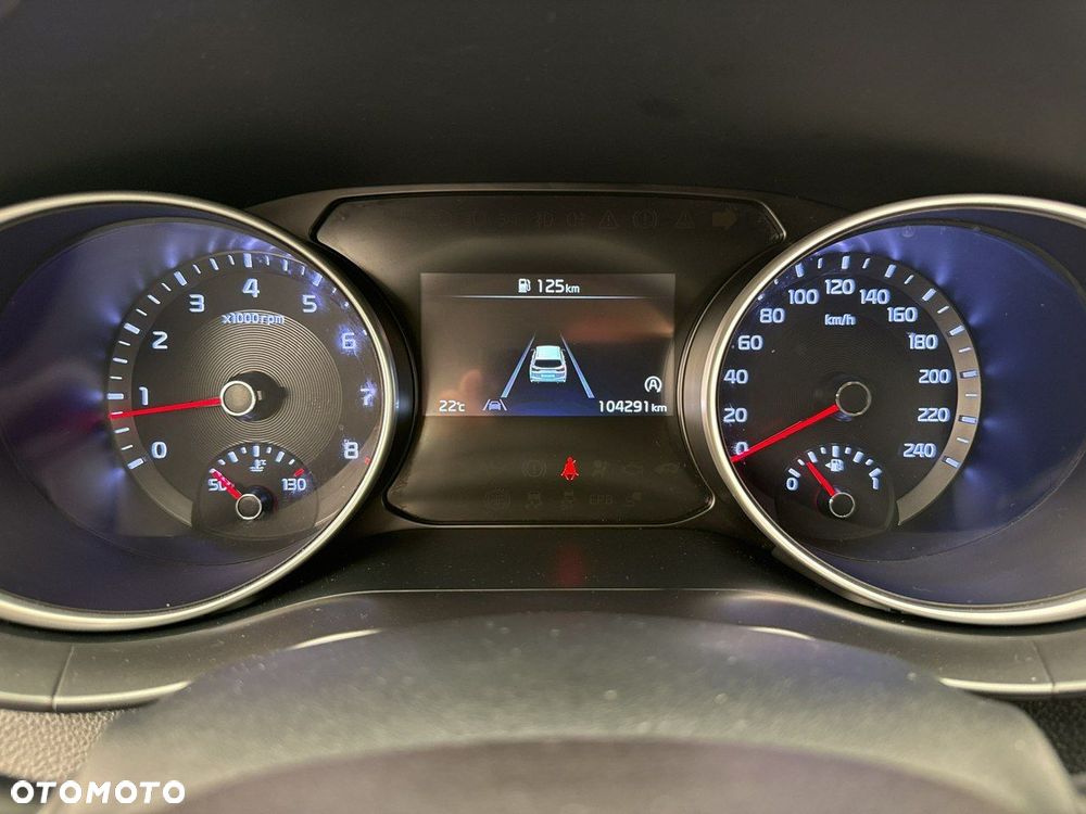 Kia Ceed - 16