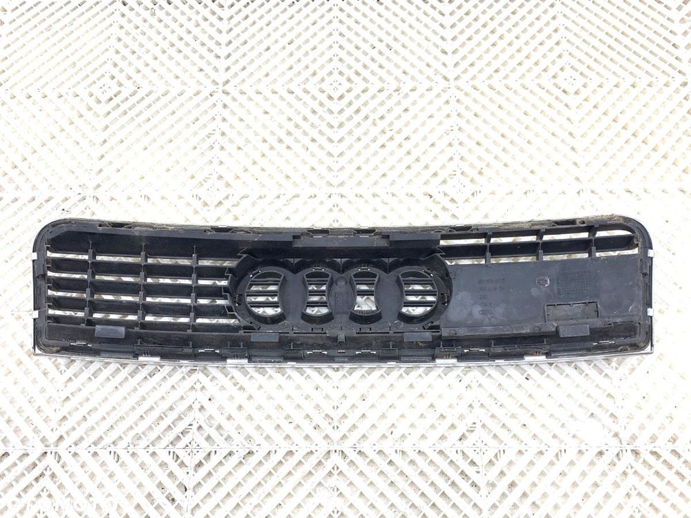 ATRAPA GRILL  AUDI A4 B6 (8E2) 2000 - 2005 2.0 96 kW [130 KM] benzyna 2000 - 2004 8E0853651C - 2