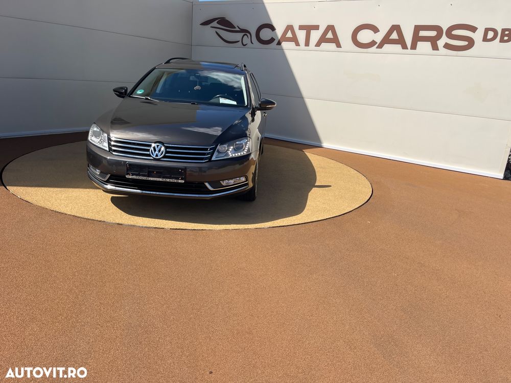 Volkswagen Passat 2.0 TDI BlueMotion Technology Comfortline - 2