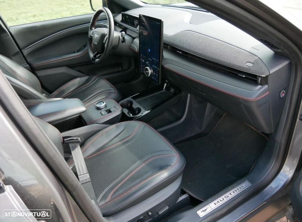 Ford Mustang Mach-E 87 kWh Premium AWD - 9