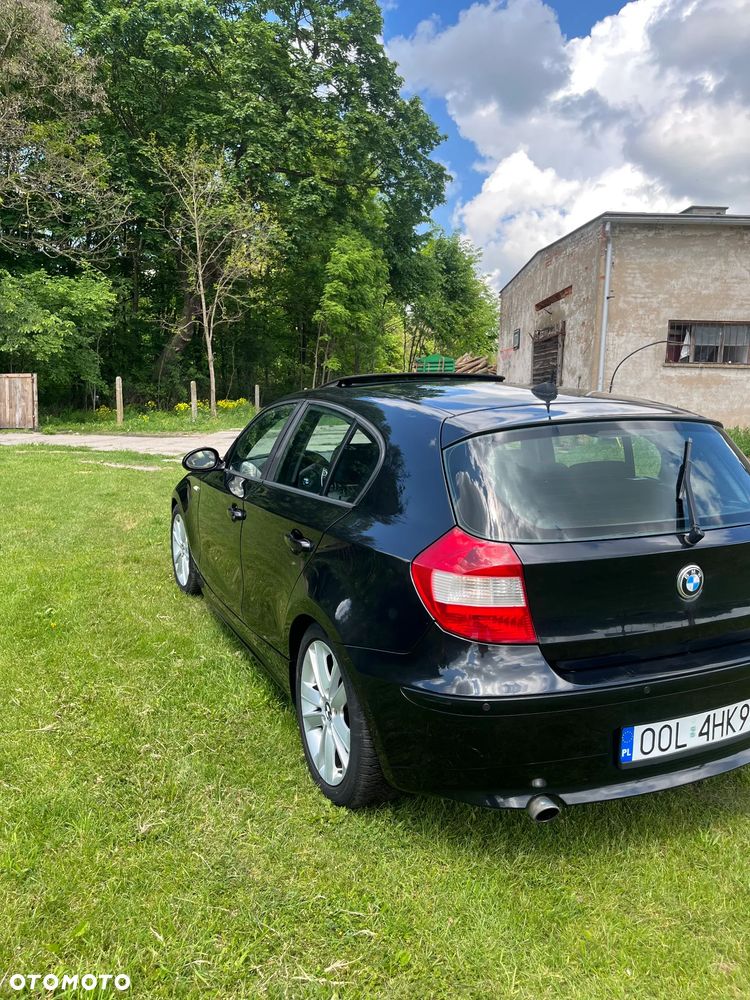 BMW Seria 1 120i - 8