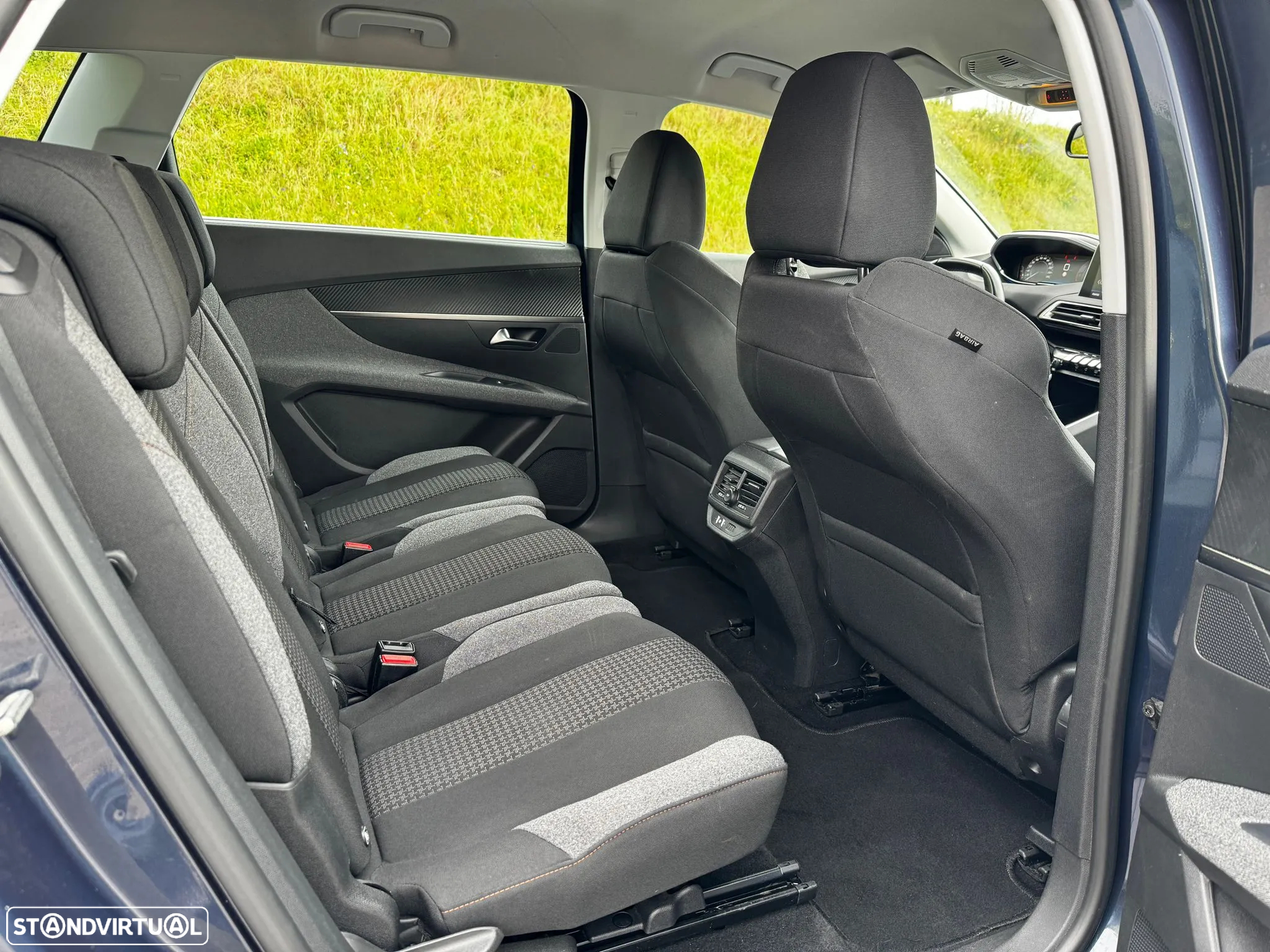 Peugeot 5008 1.5 BlueHDi Active - 33