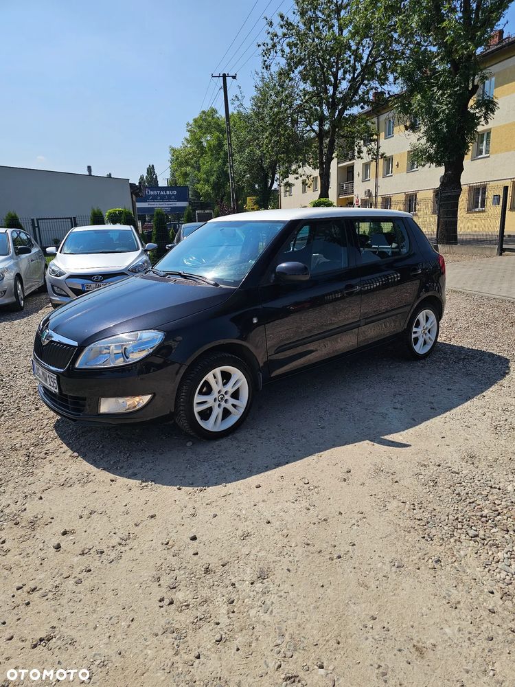Skoda Fabia 1.2 HTP Cool Colour Edition - 8