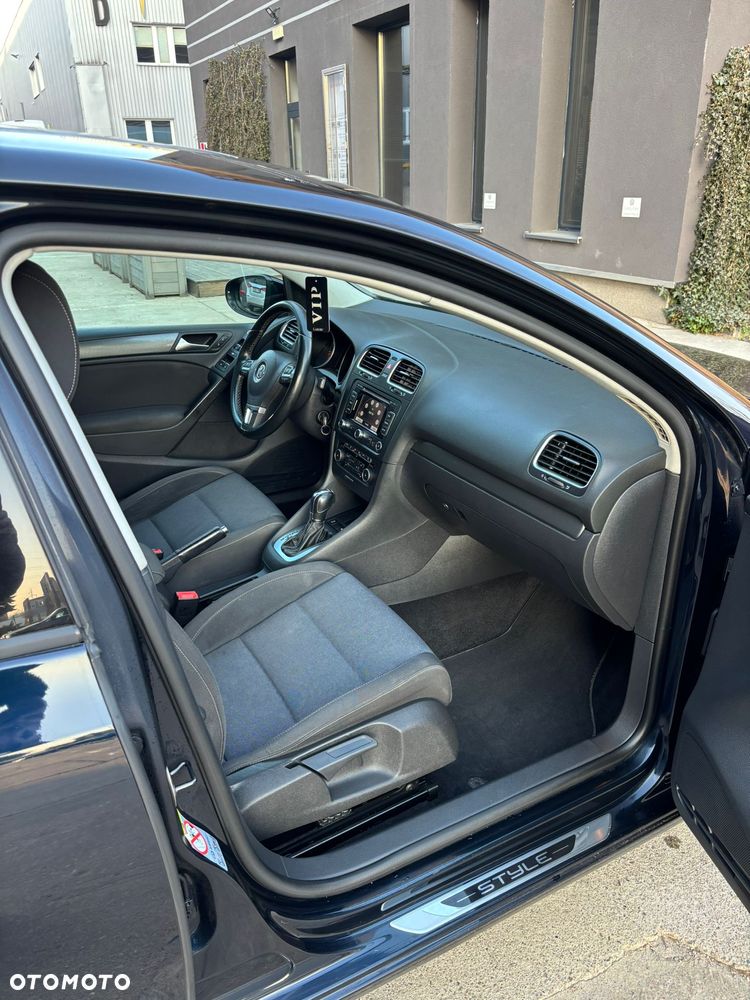 Volkswagen Golf 1.4 TSI DSG Style - 21