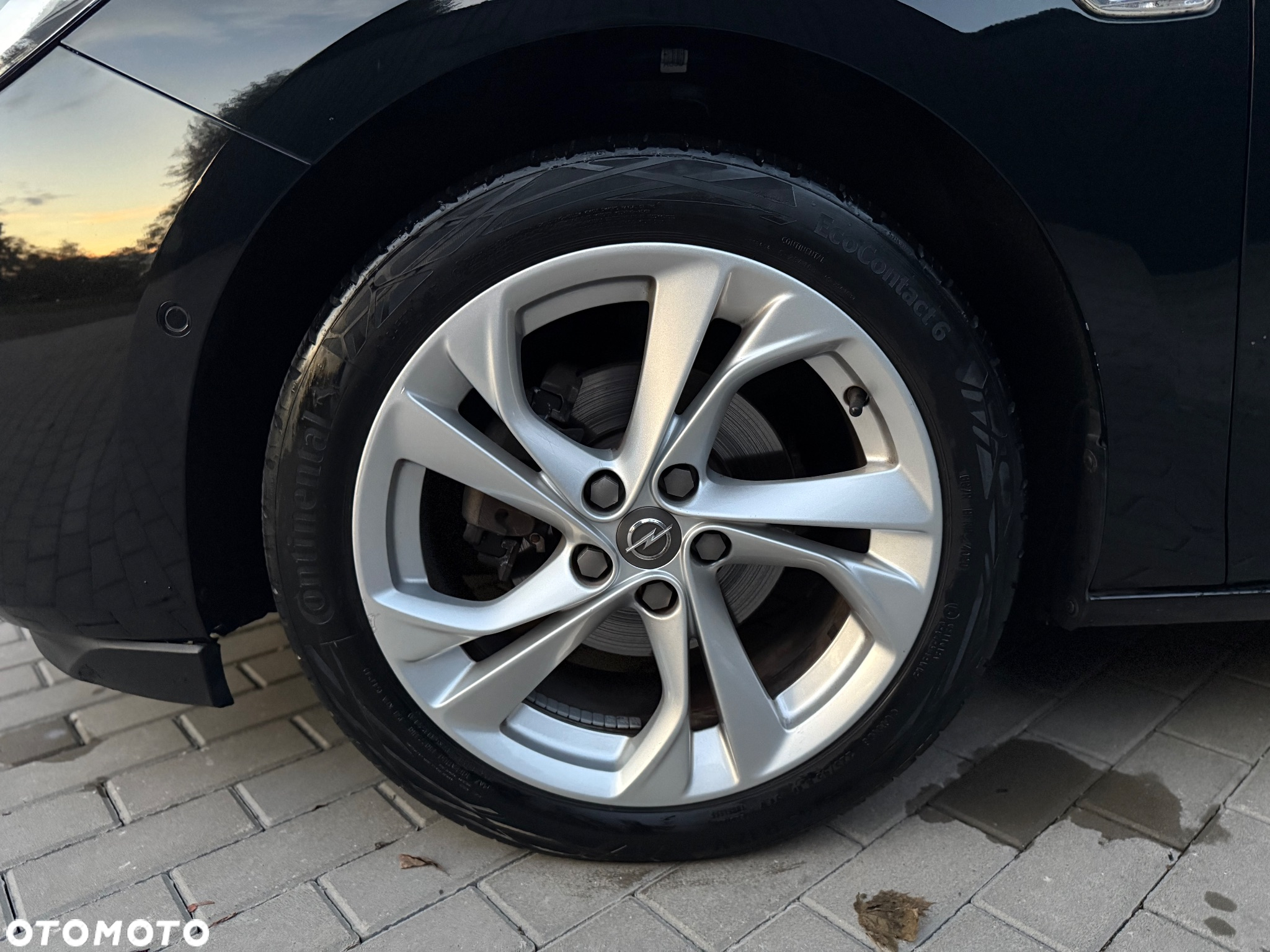 Opel Astra V 1.2 T Ultimate S&S - 11