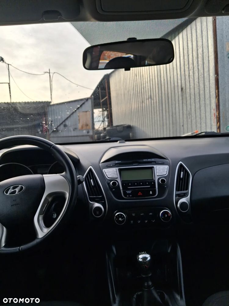 Hyundai ix35 - 16