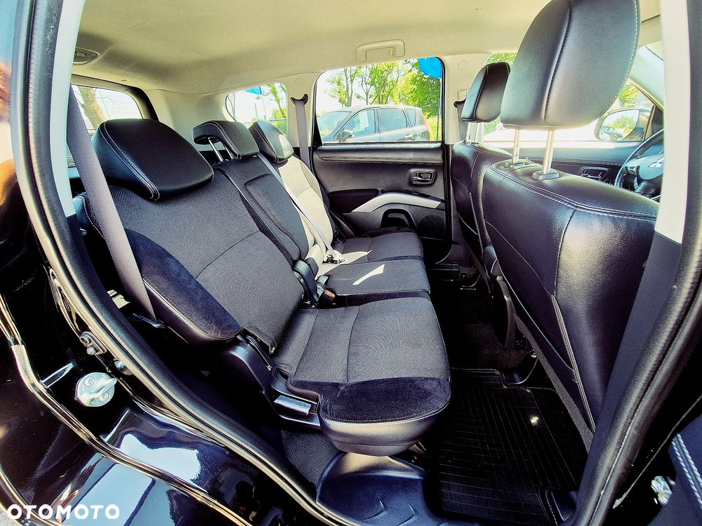 Mitsubishi Outlander 2.0 2WD Motion - 33