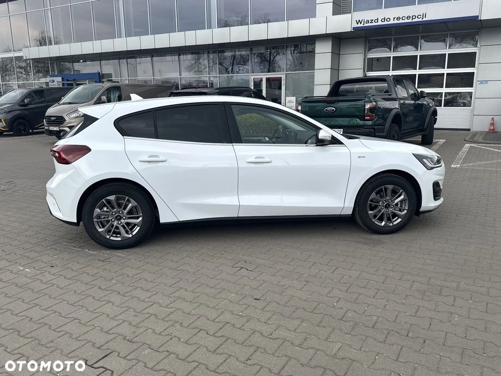 Ford Focus 1.0 EcoBoost Titanium X - 6
