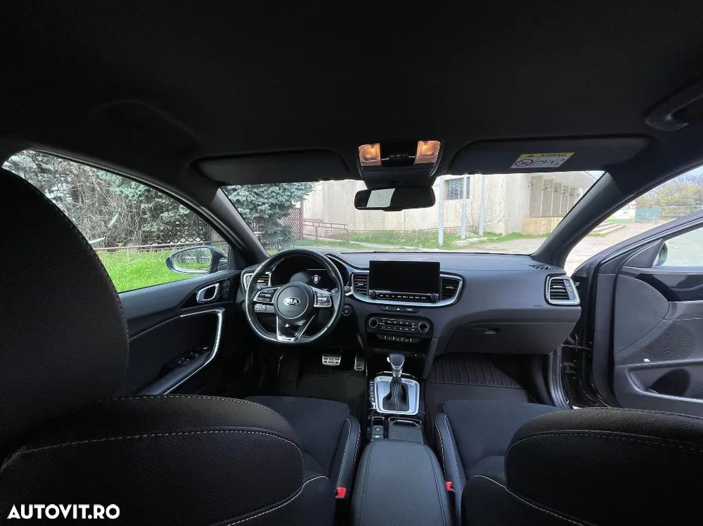 Kia Ceed 1.6 CRDi (48V Mild-Hybrid) DCT7 GT Line - 13