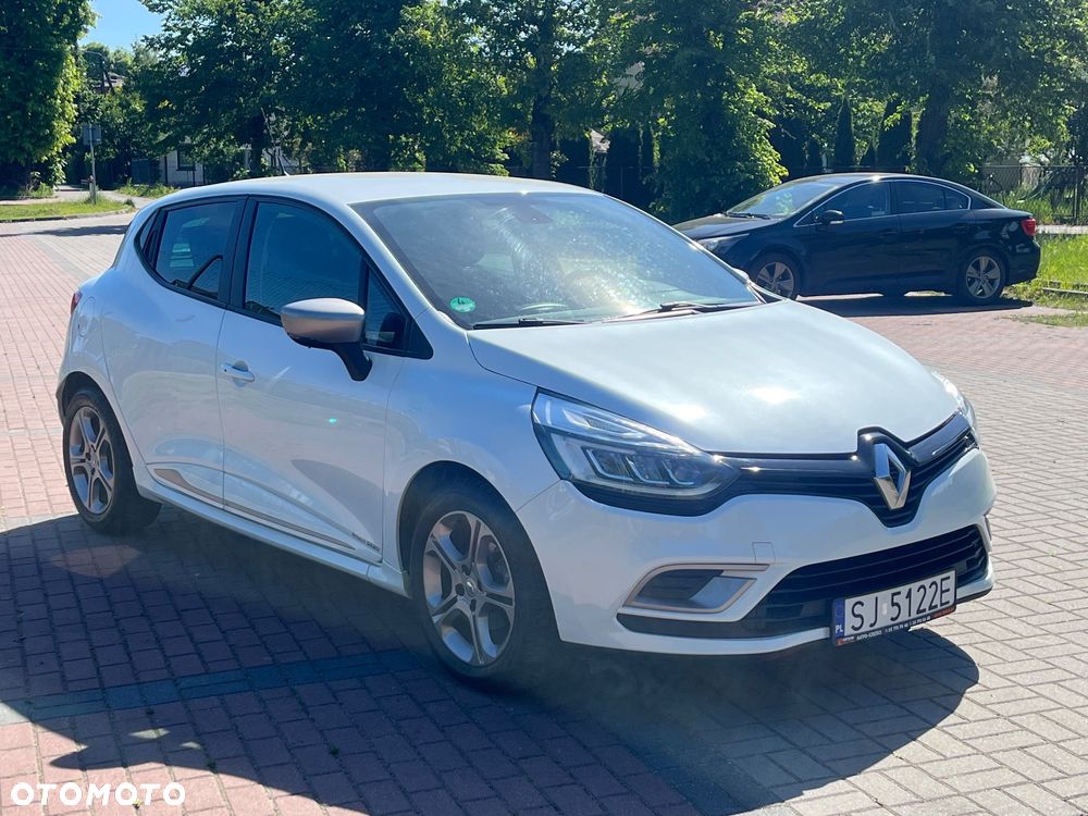Renault Clio - 7