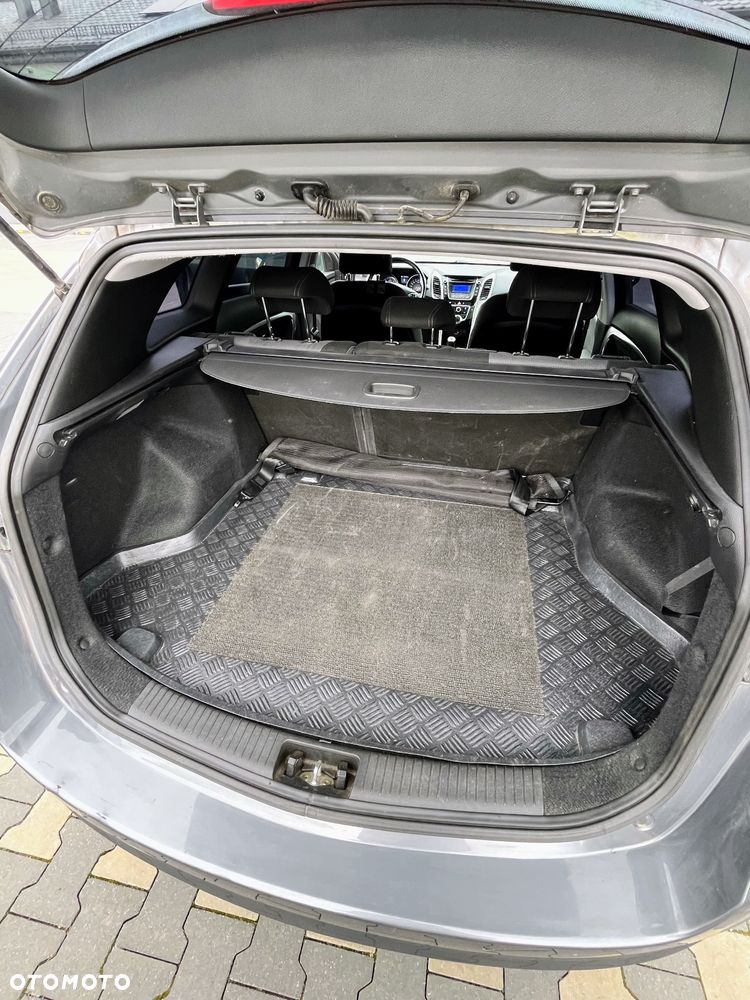 Hyundai i30 - 16