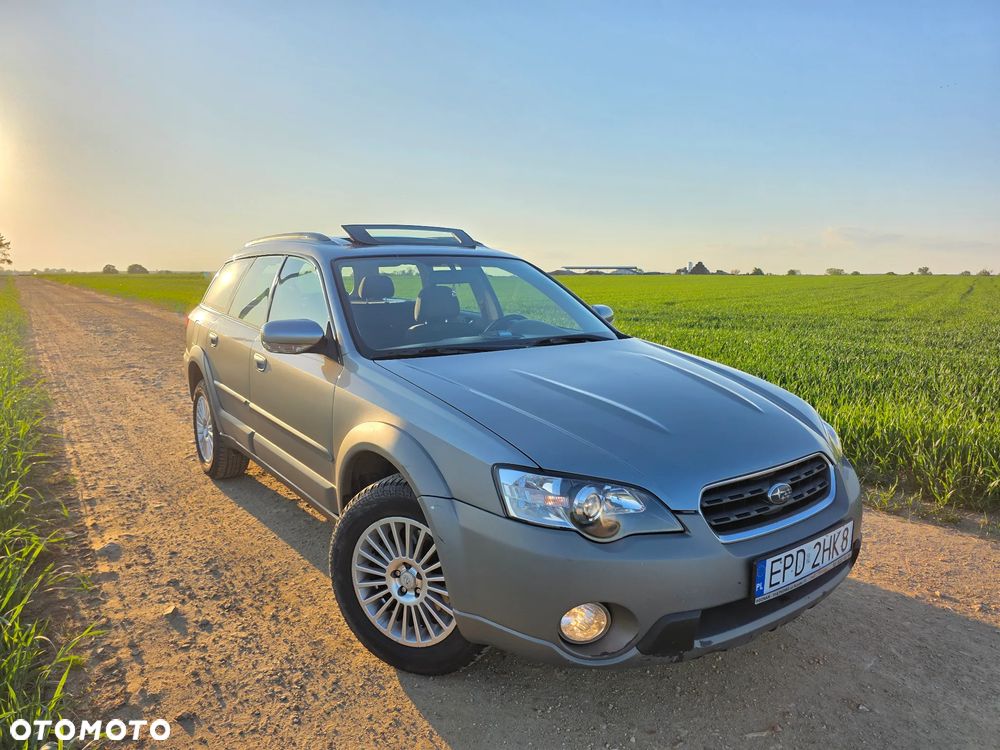 Subaru Outback - 1