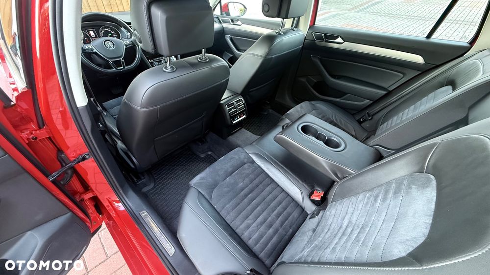 Volkswagen Passat 2.0 TDI SCR DSG 4Motion Business - 11