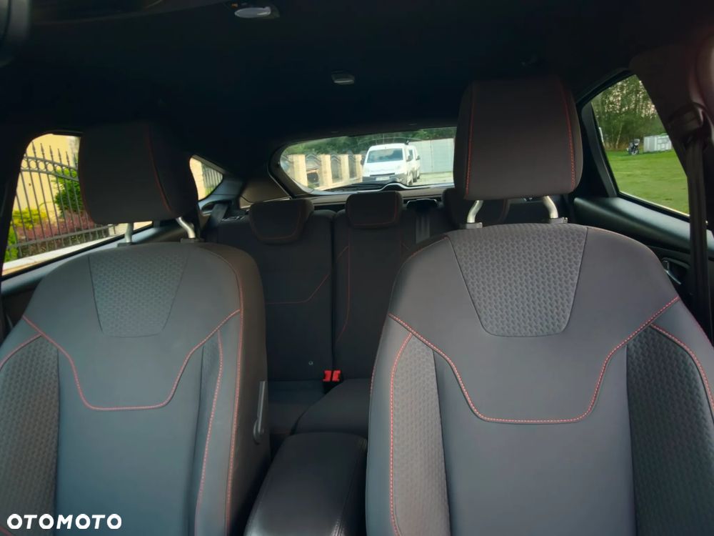 Ford Focus 1.0 EcoBoost ST-Line - 23