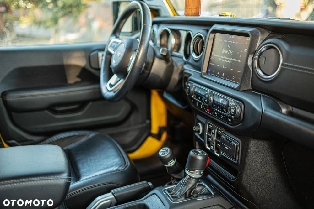 Jeep Wrangler Unlimited GME 2.0 Turbo Sahara - 23