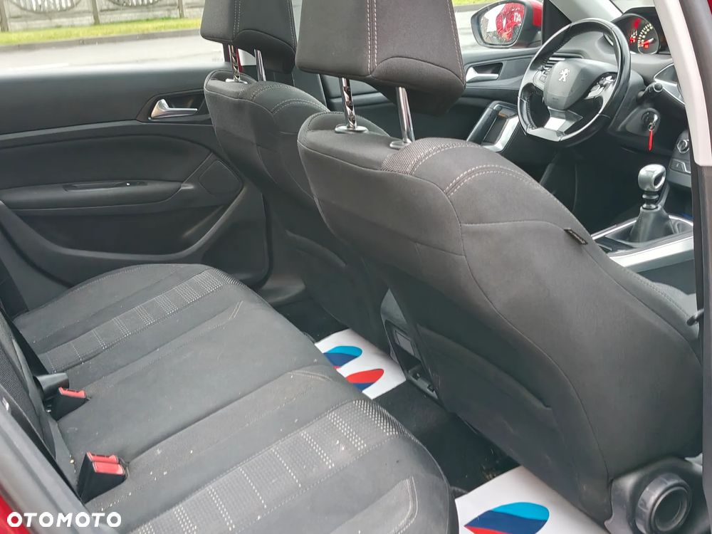 Peugeot 308 130 e-THP Stop & Start Allure - 20