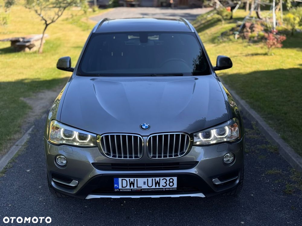 BMW X3 xDrive28i Sport-Aut xLine - 4