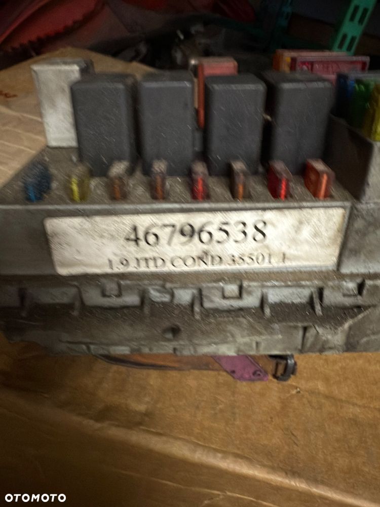 FIAT STILO 1.9 JTD MODUŁ BSI BSM - 2