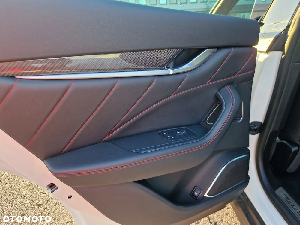 Maserati Levante S Q4 GranSport - 10