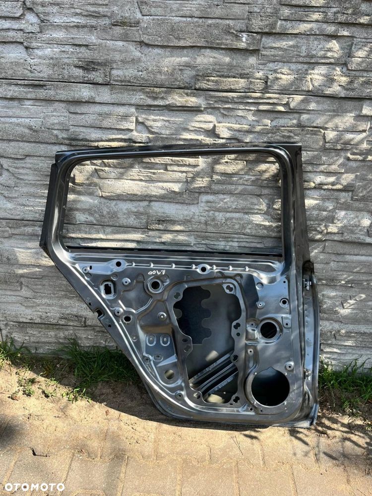 Drzwi Skoda Octavia IV 4 Kombi 2019-2024r. Tył Lewy - 2