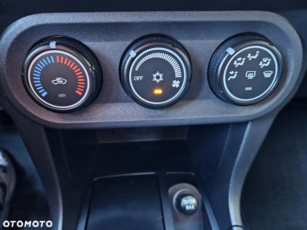 Mitsubishi Lancer 1.8 Instyle - 28