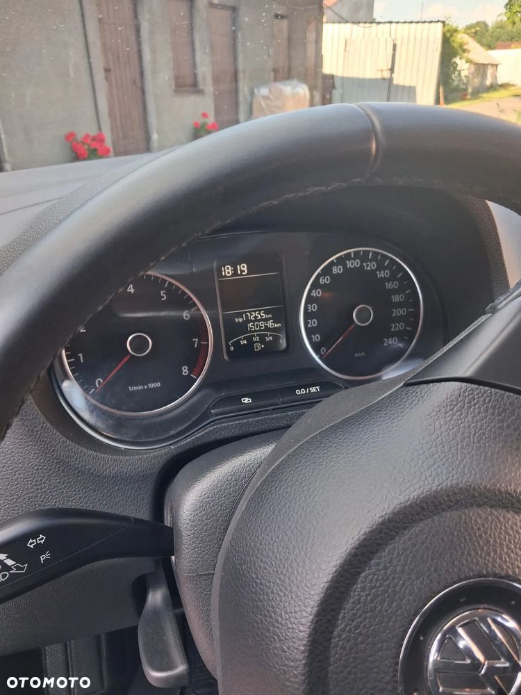 Volkswagen Polo 1.4 16V Comfortline - 17