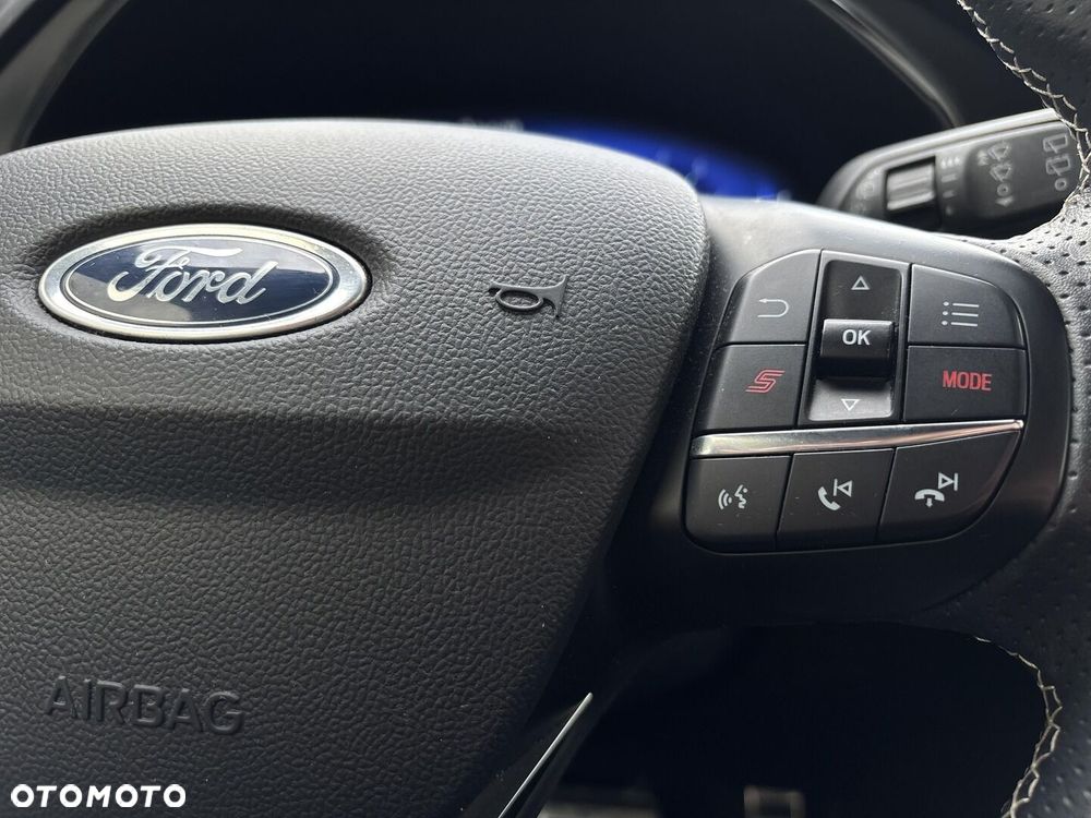 Ford Focus - 24