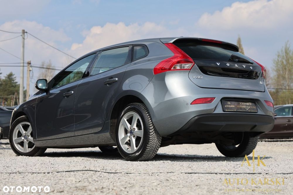 Volvo V40 - 5