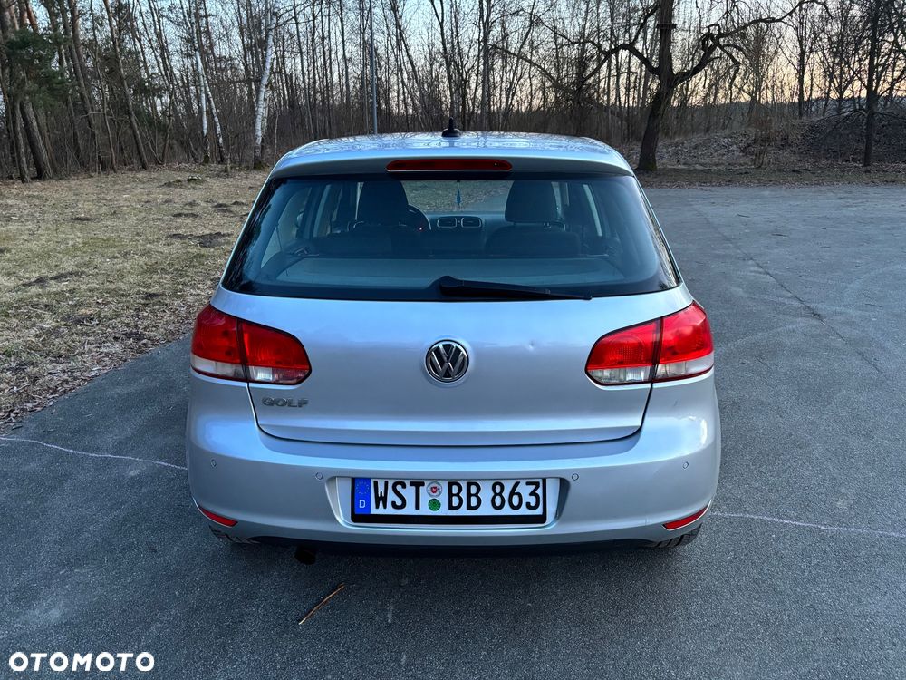 Volkswagen Golf - 9