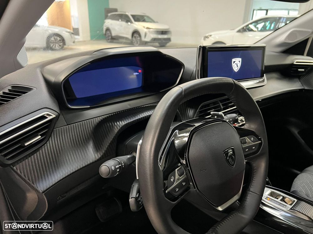 Peugeot 208 1.2 Hybrid Allure e-DCS6 - 14