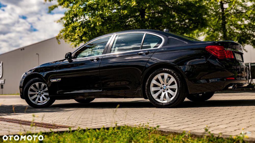 BMW Seria 7 730d - 13
