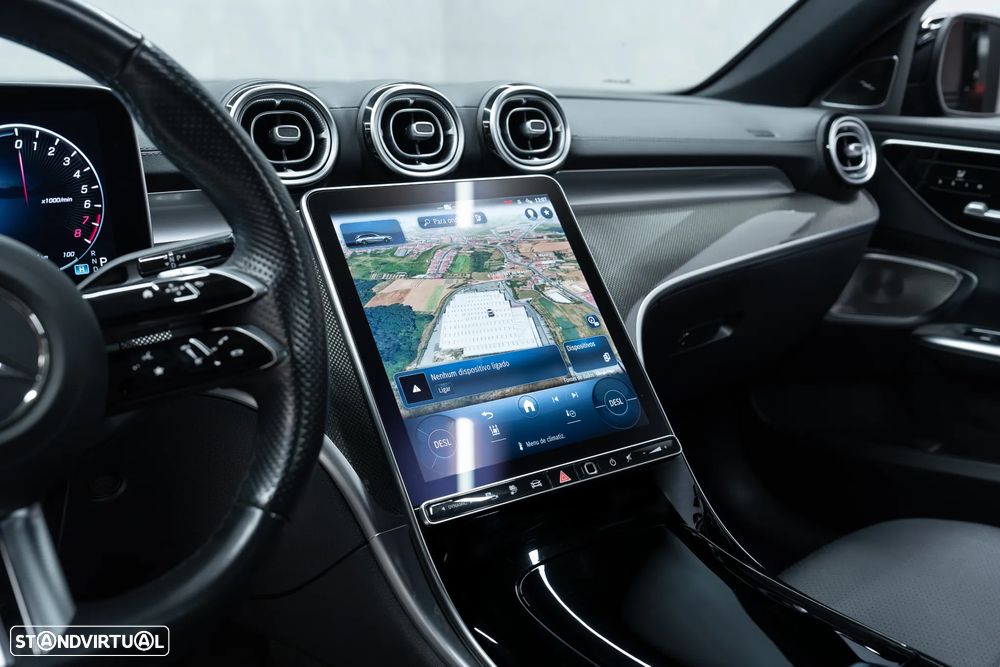 Mercedes-Benz C 300 e AMG Line - 19