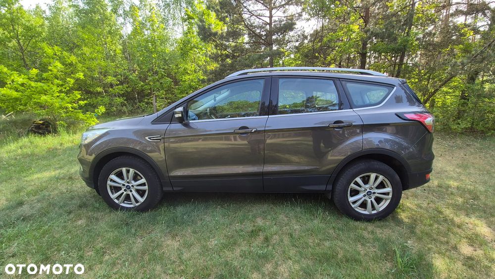 Ford Kuga 1.5 EcoBoost FWD Edition ASS MMT6 - 9