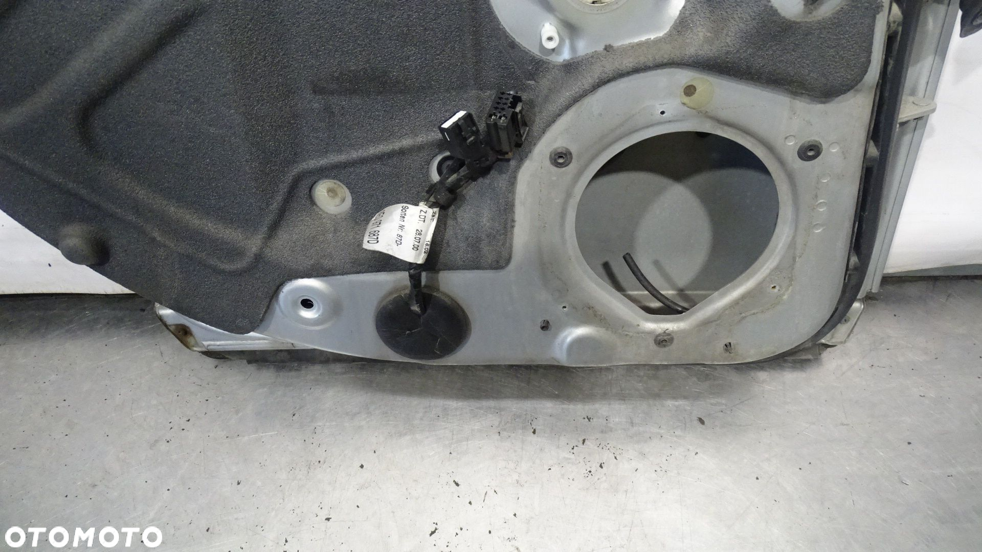 DRZWI LEWY TYŁ AUDI A4 B6 LY7W - 21