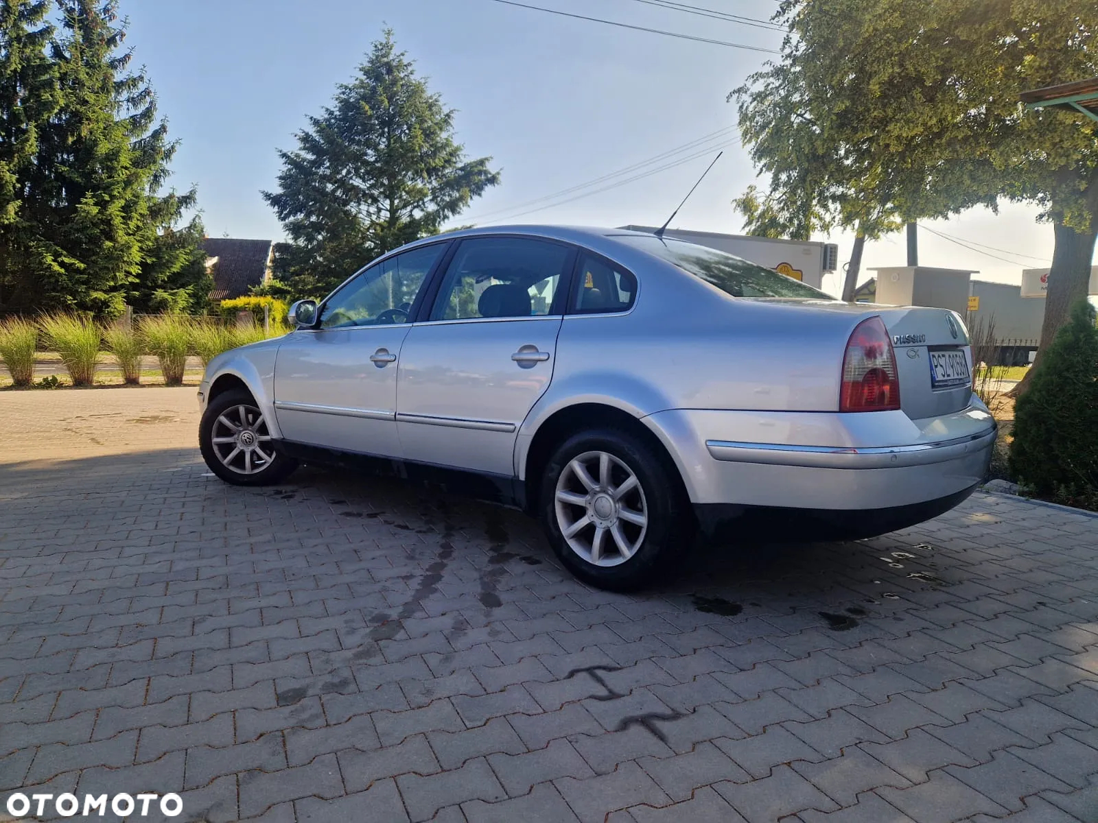 Volkswagen Passat 1.9 TDI Highline - 6