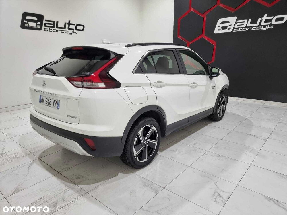 Mitsubishi Eclipse Cross - 15